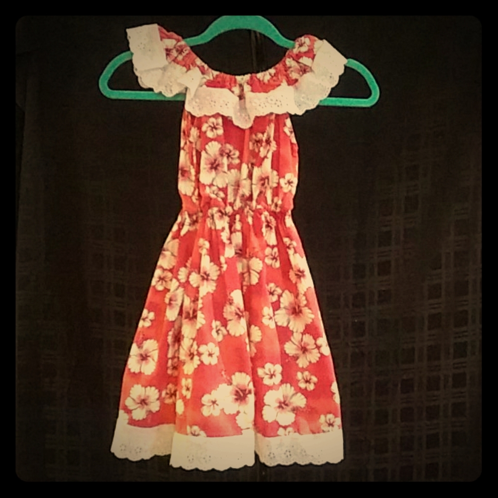Girls dress